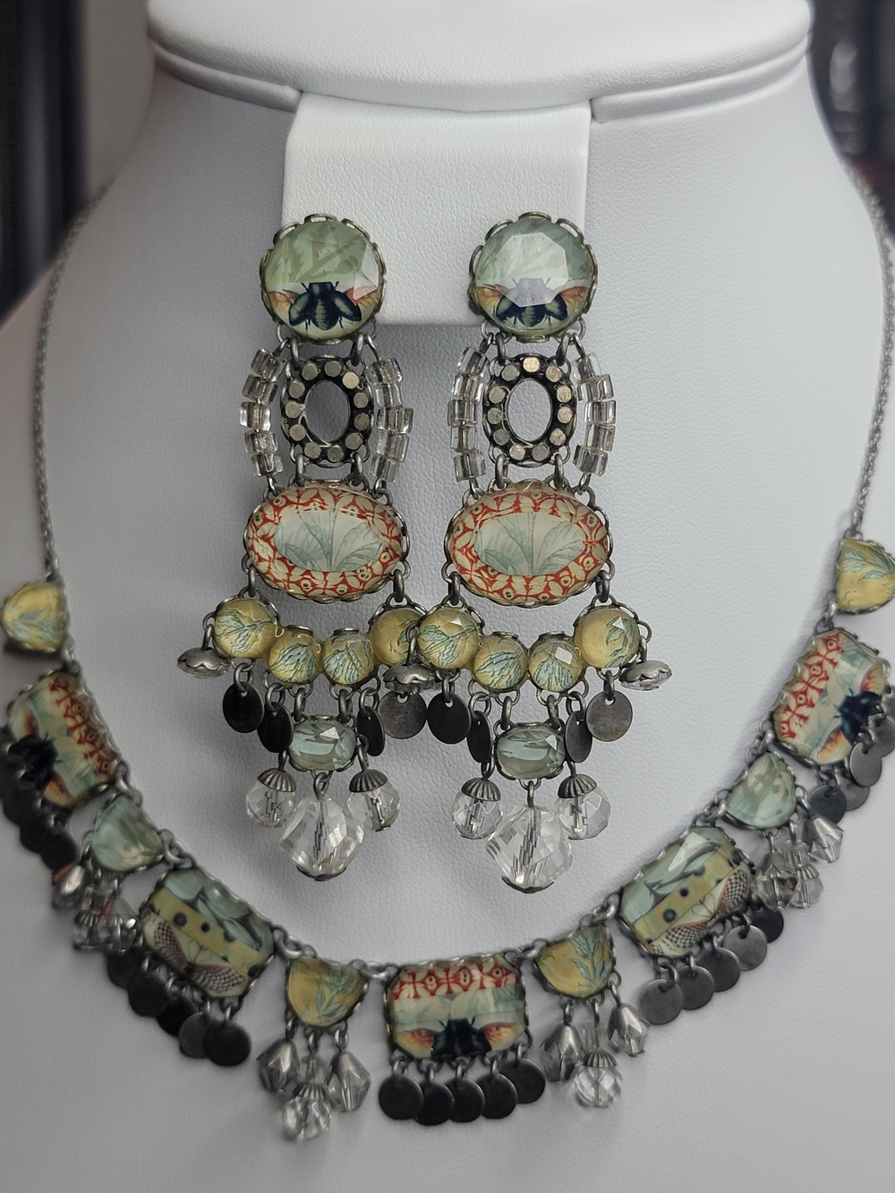 Ayala Bar Handcrafted Pale Green Floral "Bees" Necklace & Earrings Set
